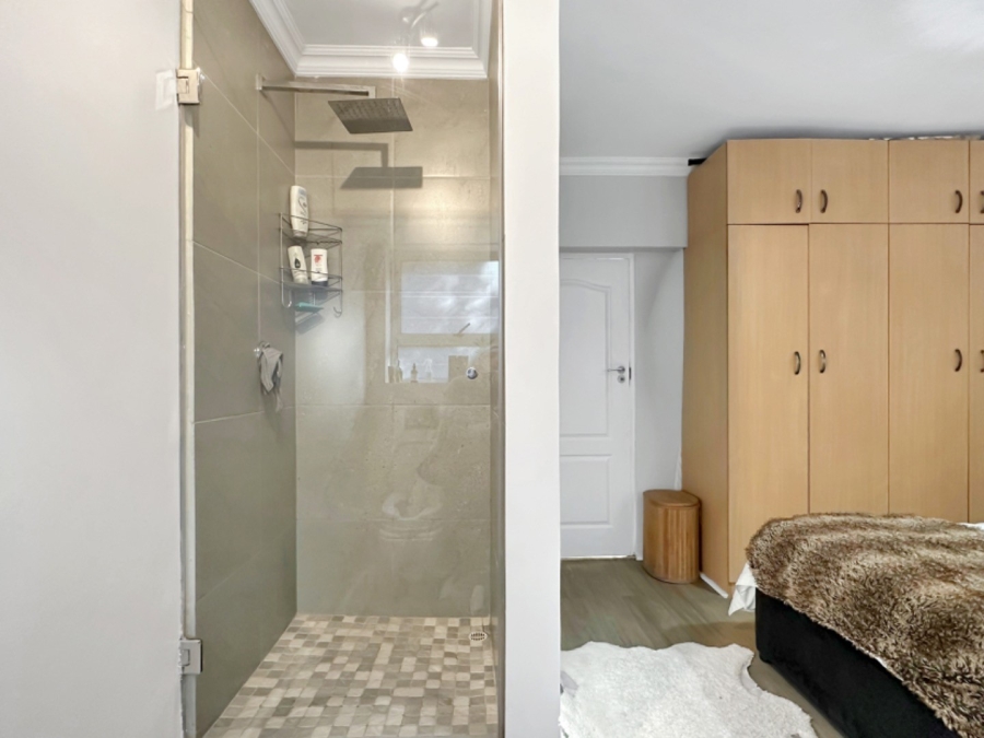 To Let 2 Bedroom Property for Rent in Tamboerskloof Western Cape